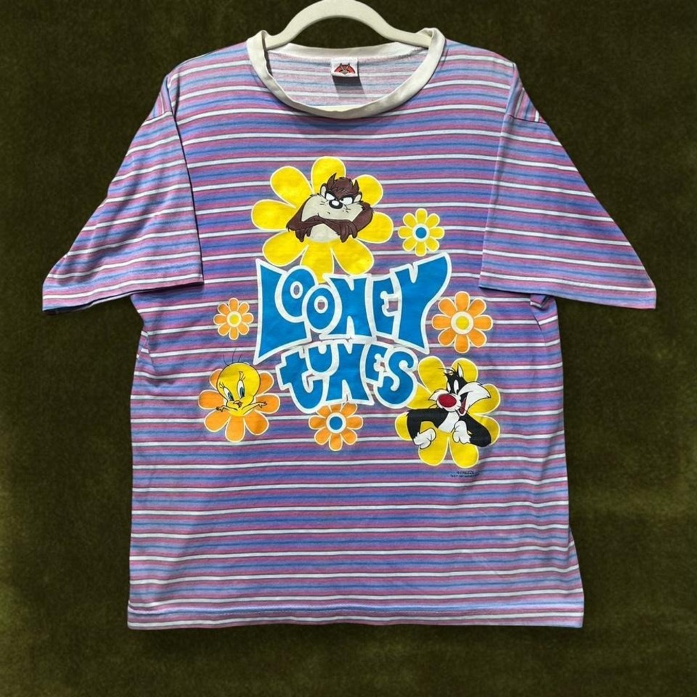 Vintage 1997 Looney Tunes Striped Flower T-Shirt Size XL
